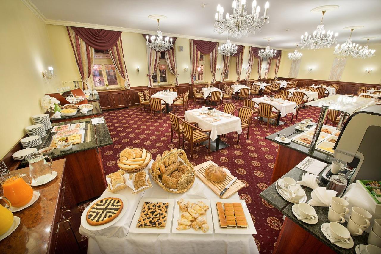 Old Town Bed & Breakfast Ceske Budejovice Luaran gambar