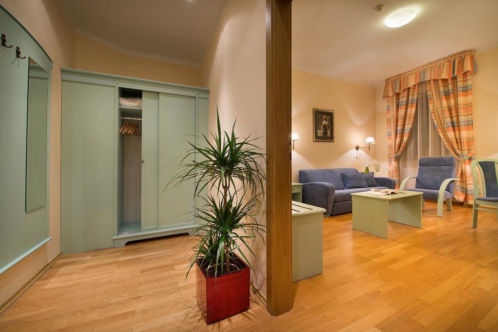 Old Town Bed & Breakfast Ceske Budejovice Luaran gambar